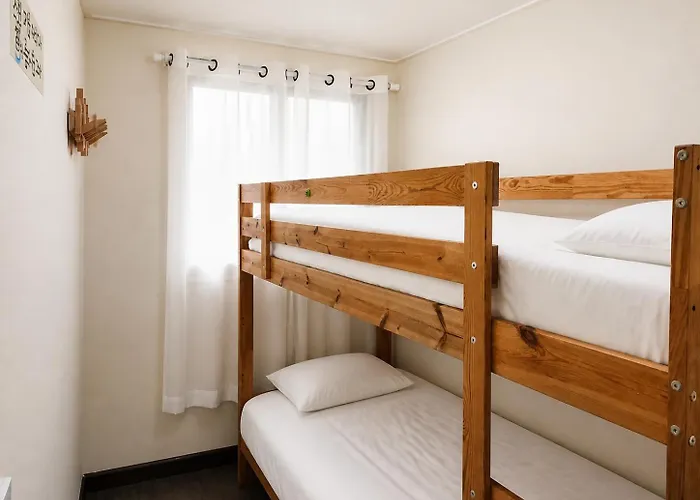Apartamento Bts Theme 2br Near Sinchon Station '4pax' 1min To Sinchon Street