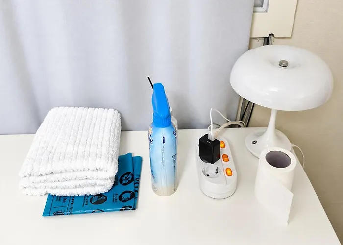 Bts Theme 2br Near Sinchon Station '4pax' 1min To Sinchon Street *